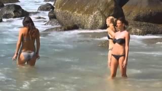 Девушки в Тайланде на пляже Пхукет!