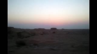 ЕГИПЕТ. Дорога из Хургады в Каир (Гиза, пирамиды). Дорога вдоль моря. Восход в пустыни у моря.